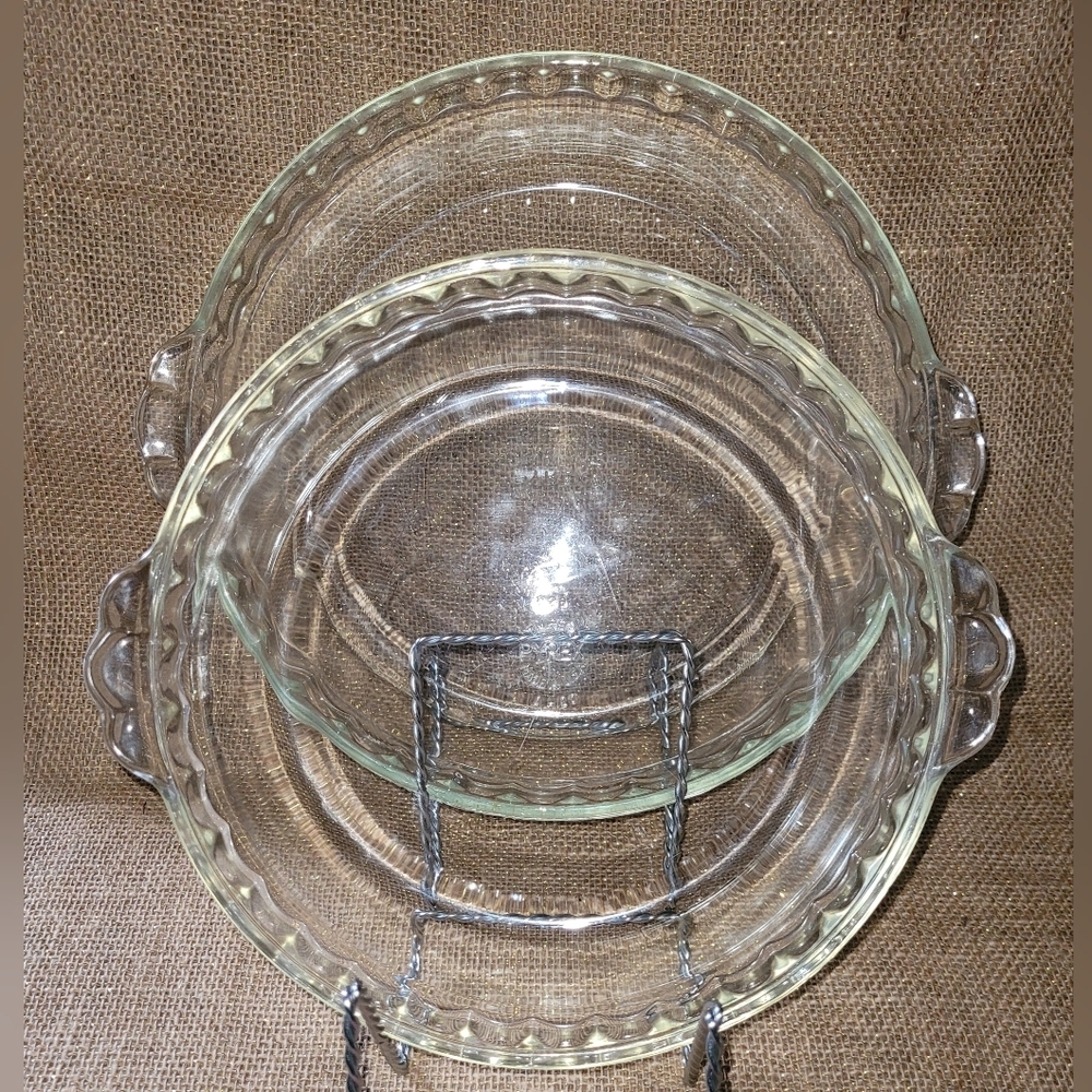 2 Vintage Clear Glass Pyrex Yellow Hue Pie Plate 9" & 10" ~Ruffled Edge~Handles